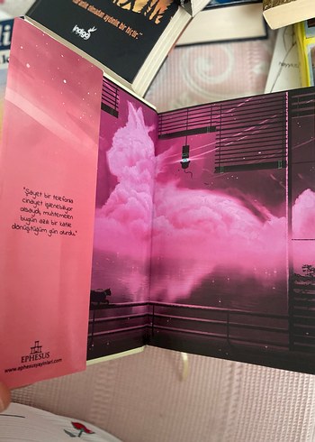 Operatöre Bağlanıyorsunuz - K. Kübra Berk - Görsel 2