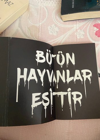 George Orwell - Hayvan Çiftliği - Görsel 3
