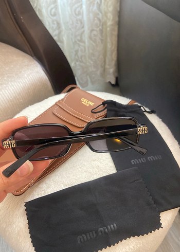 Siyah miu miu marka Kadın Güneş Gözlüğü - Görsel 3