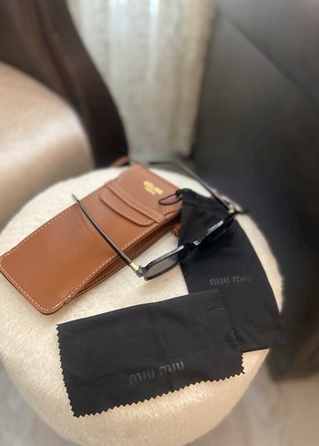 Siyah miu miu marka Kadın Güneş Gözlüğü - Görsel 5