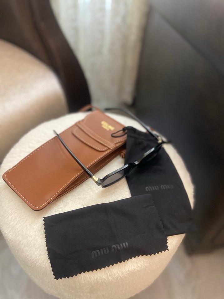 Siyah miu miu marka Kadın Güneş Gözlüğü - Görsel 5