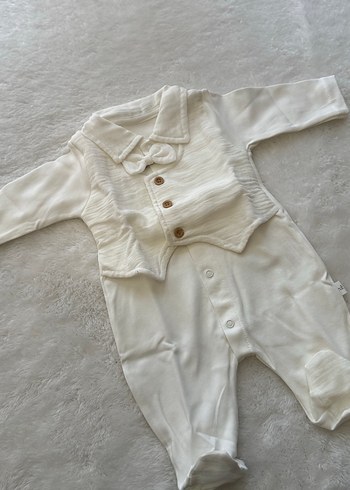 Beyaz Düğmeli Kısa Kollu Bebek Hastane Çıkışı - Görsel 7