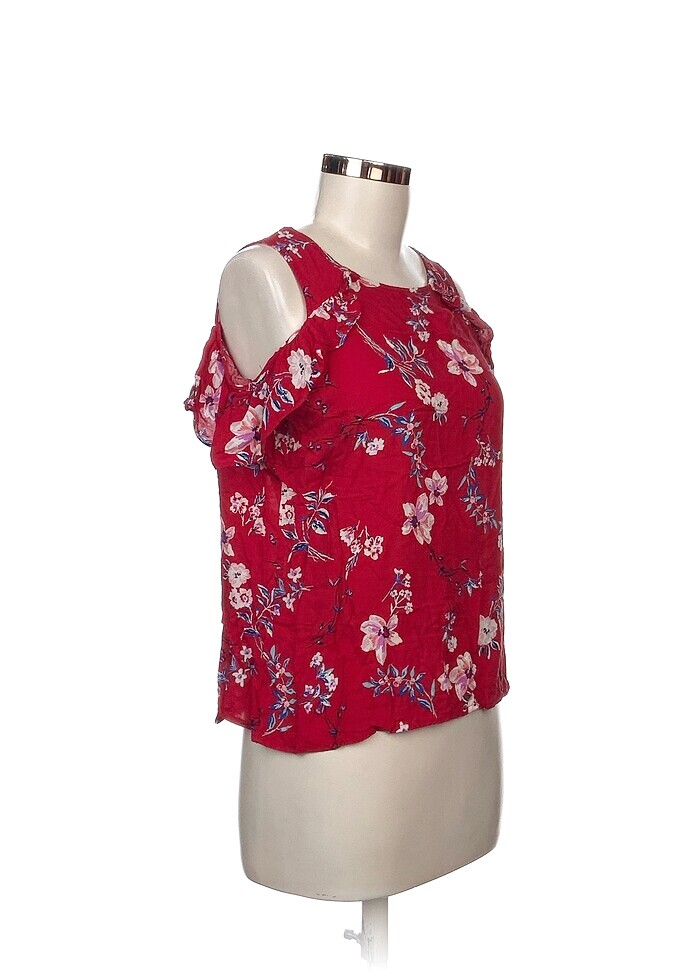 LC Waikiki Bluz %70 İndirimli. - Görsel 2