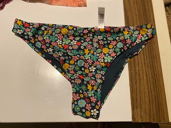 PENTİ bikini altı