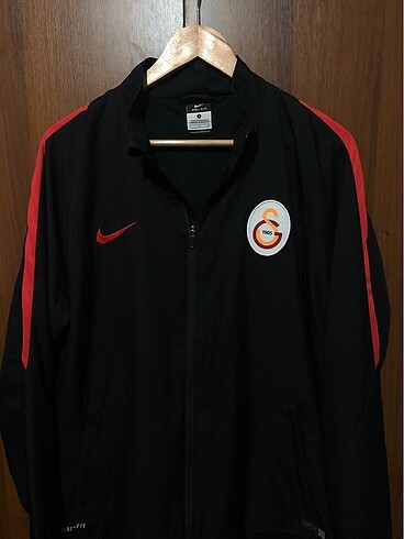 l Beden Nike Koleksiyondan Galatasaray Orjinal Eşofman Üst