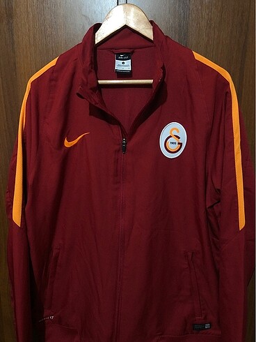 l Beden Nike Koleksiyondan Galatasaray Orjinal Eşofman Üst
