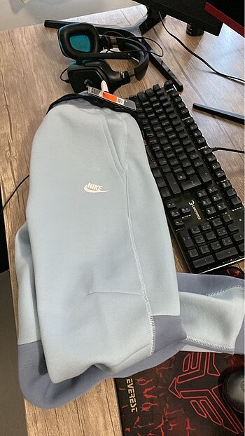 Nike Nike tech