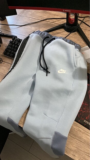 s Beden Nike tech