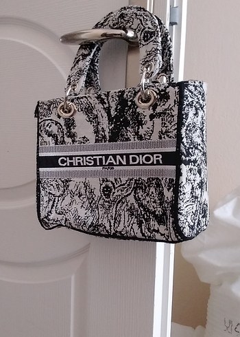 Dior Christian Dior Zincir Detaylı Gri Kadın Çanta