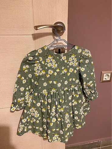 Zara Papatyalı elbise