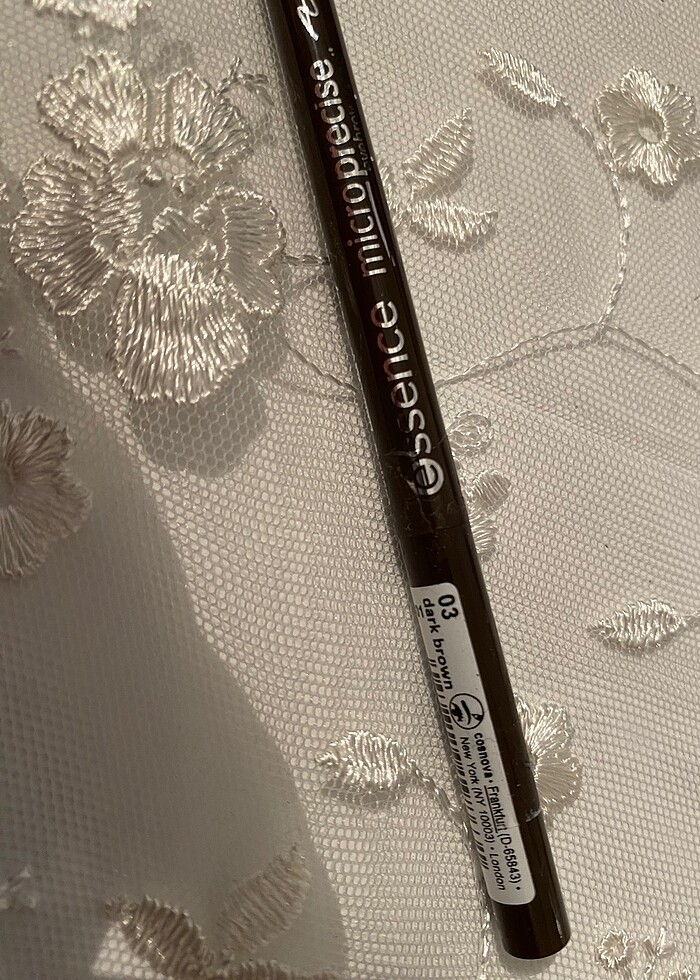 Essence Kaş Kalemi - Görsel 3