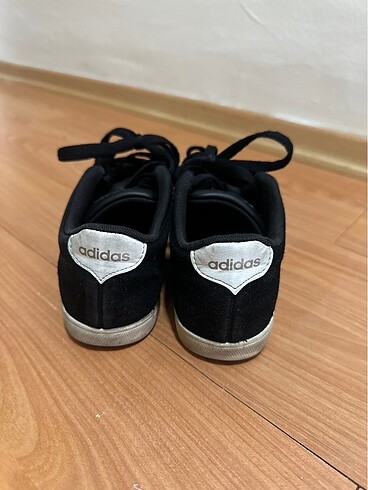 37 Beden Adidas Siyah Sneaker