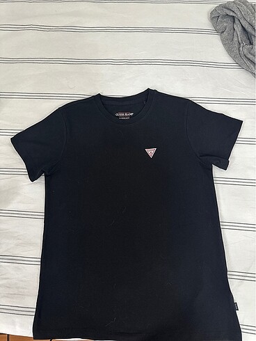 xs Beden Guess kadin tisort