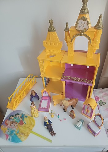 Sarı Renkli Prenses Şato Oyuncak Seti - Görsel 2