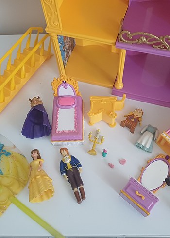 Sarı Renkli Prenses Şato Oyuncak Seti - Görsel 4
