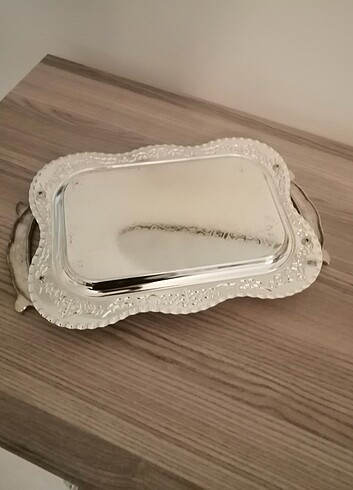 Beden Renk Tepsi
