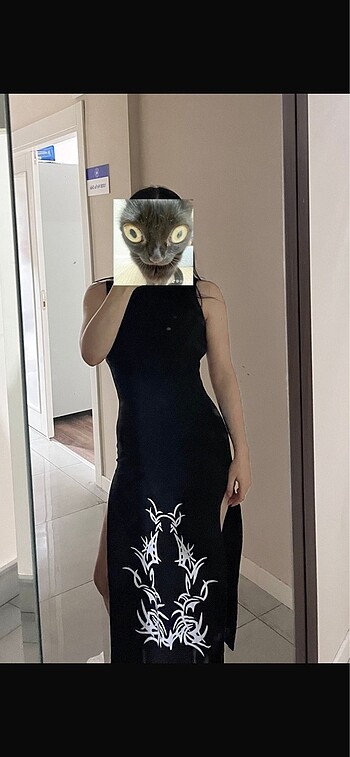 Gotik siyah elbise