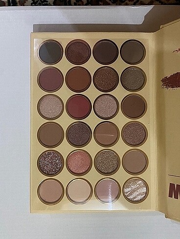Diğer Makyaj kiti