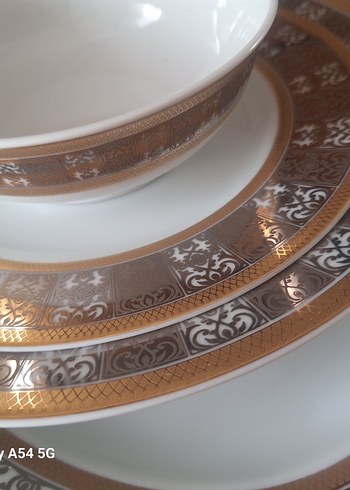 kelepir Altın Desenli Porselen KRC 105 PARÇA YEMEK Takımı. - Görsel 4