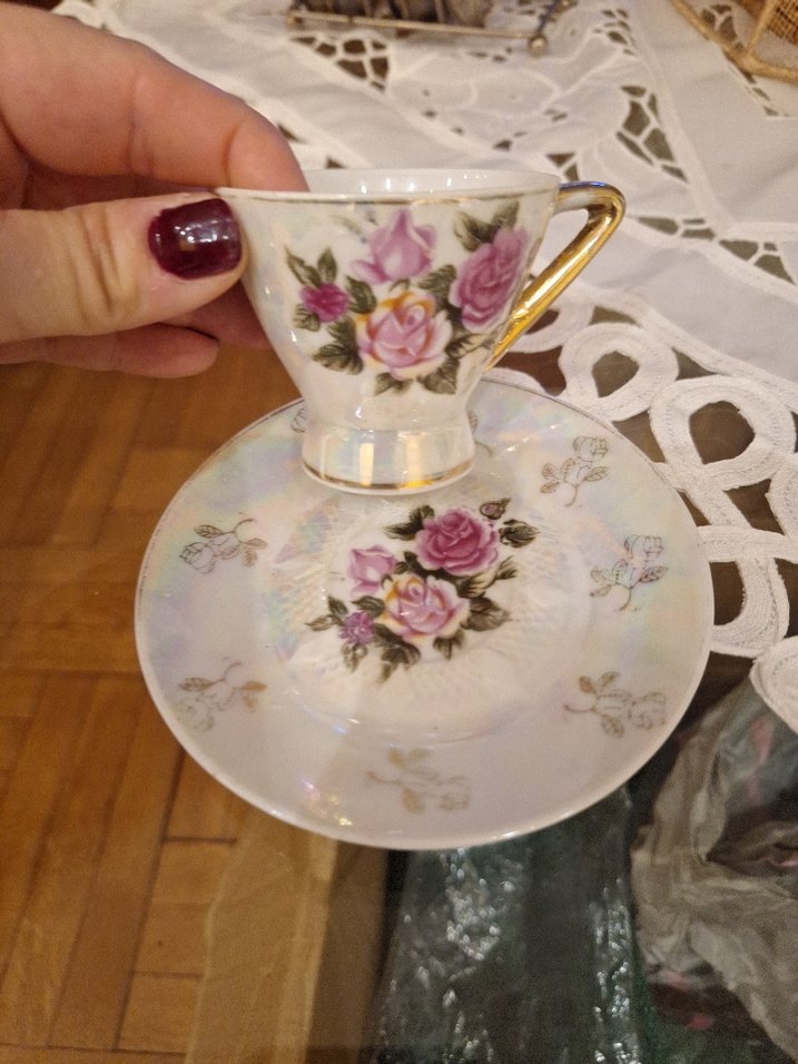 vintage 4lü Çiçek Desenli Porselen kahve Fincan takımı ninemden - Görsel 4