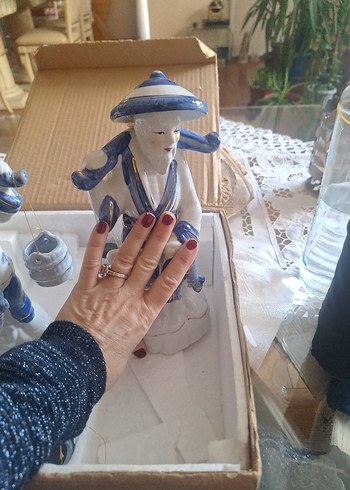 Mavi Detaylı Seramik Figürin Seti - Görsel 5