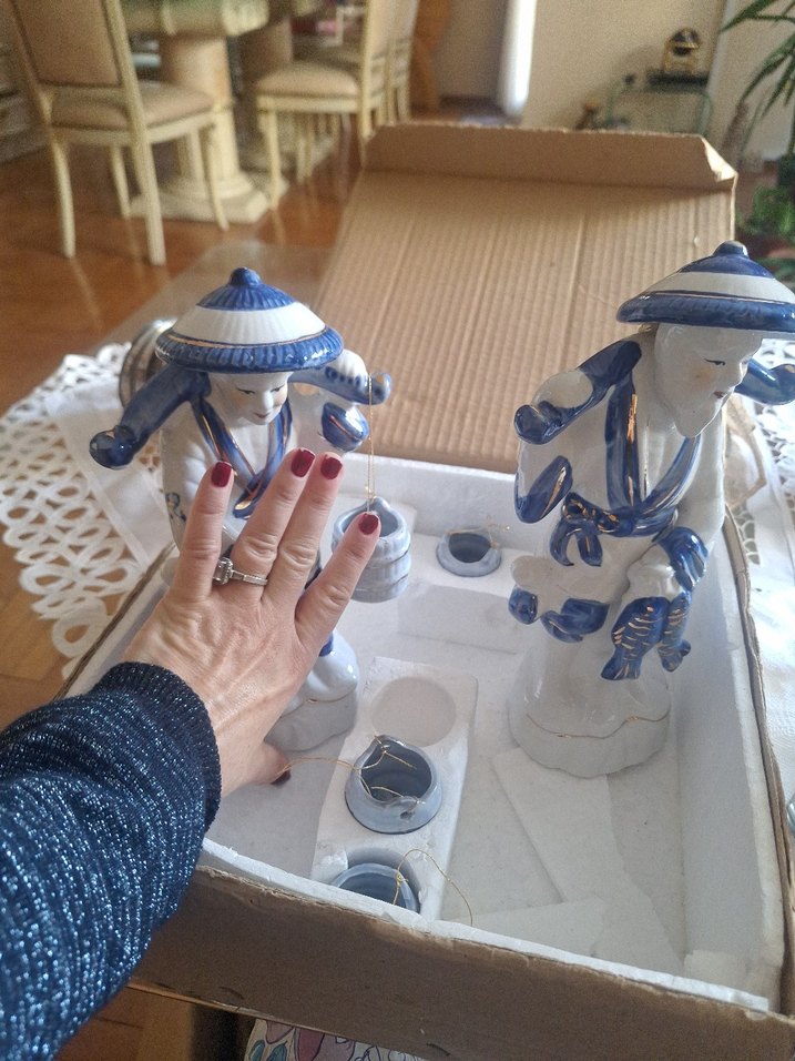 Mavi Detaylı Seramik Figürin Seti - Görsel 3