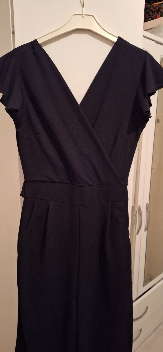 Siyah V Yakalı Kadın Midi Tulum - Görsel 5