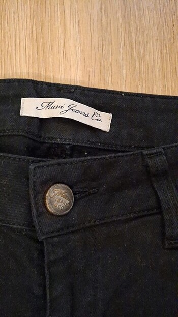 28 Beden Mavi jeans yırtık kot