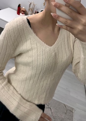 Bej V Yaka Triko Kadın Kazak - Görsel 2