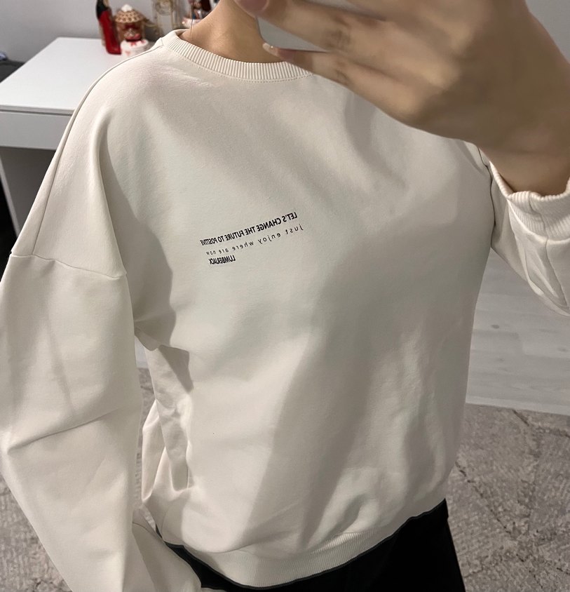 Beyaz Baskılı Kadın Sweatshirt - Görsel 2