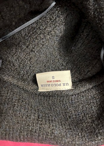 Siyah Nakışlı Örgü Kadın Kazak - Görsel 3