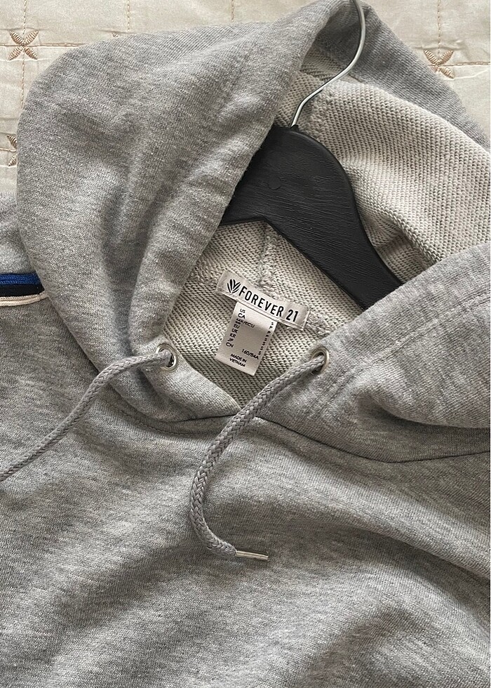 Kadın crop sweatshirt - Görsel 3