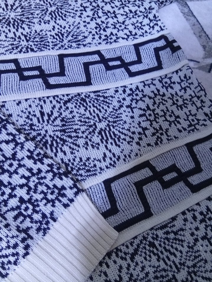 Bohem Uzun Kollu Örgü Desenli Kadın Kazak - Görsel 3