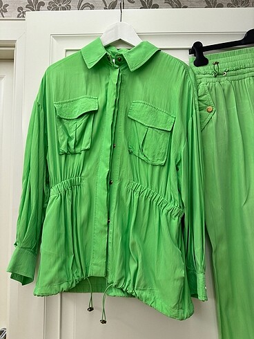 40 Beden yeşil Renk İpekyol ceket pantolon takım