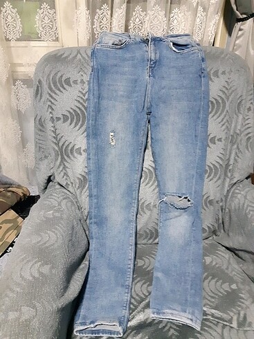 Zara Kızıma büyük geliyor