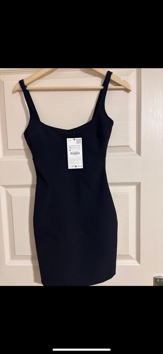 Siyah V Yakalı Midi Strappy Elbise - Görsel 2