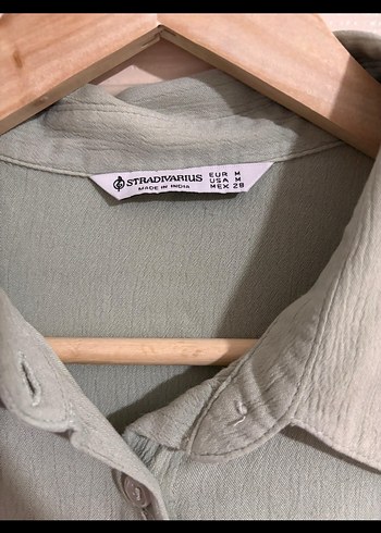 Yeşil Keten Düğmeli Kısa Kollu Gömlek - Görsel 2