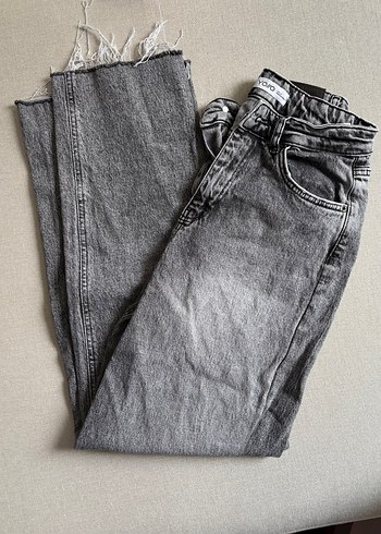Gri Midi Boy Düğmeli Kadın Denim Pantolon