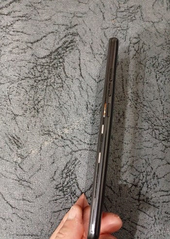 siyah Telefon Şarj Aleti ve Kablosu - Görsel 4