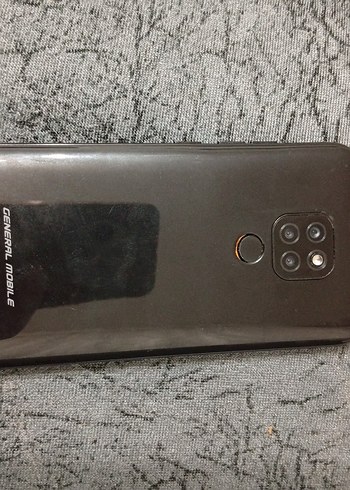 siyah Telefon Şarj Aleti ve Kablosu - Görsel 3