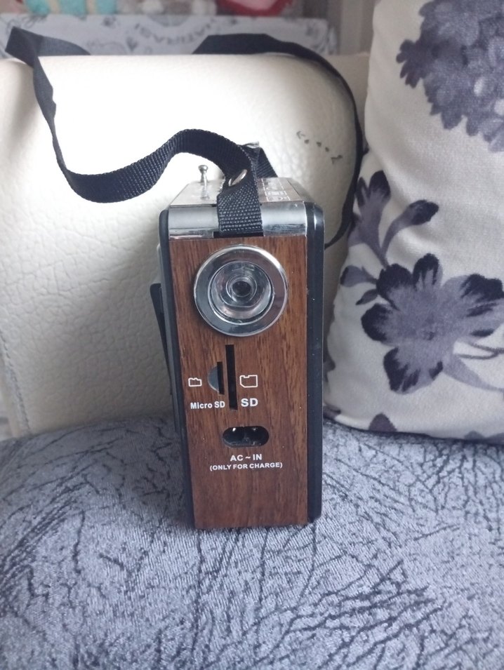 Kahverengi X-BASS Bluetooth Hoparlör - Görsel 2