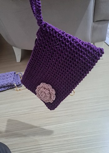 Diğer Mor Örgü Kadın El Çantası Çiçek Detaylı