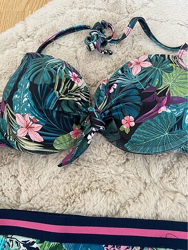 m Beden Bikini