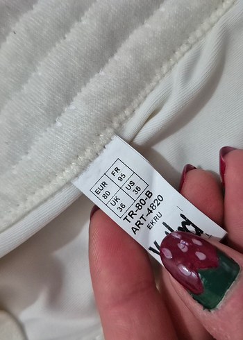 Beyaz korse - Görsel 2