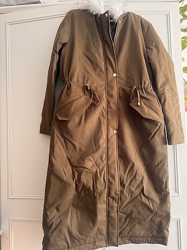 Selma Çilek Kapüşonlu Yakası Kürklü Haki Parka - Görsel 10