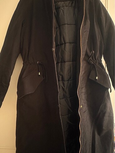 Selma Çilek Kapüşonlu Yakası Kürklü Siyah Parka - Görsel 8