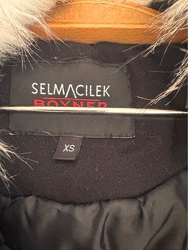 Selma Çilek Kapüşonlu Yakası Kürklü Siyah Parka - Görsel 5