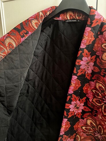 s Beden Çiçek Desenli Kimono Tarzı Ceket