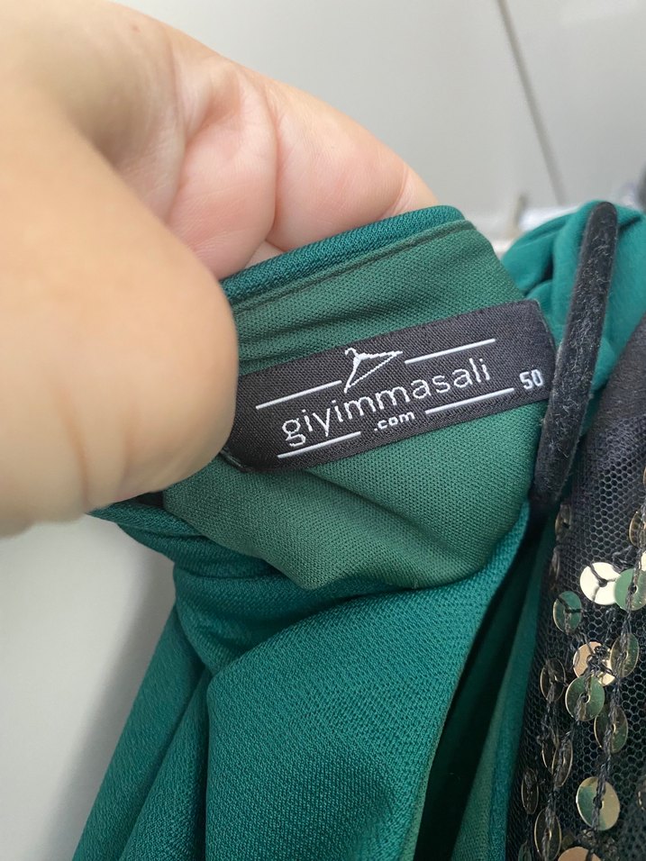 Kayık yaka midi boy zümrüt Yeşili Abiye Elbise - Görsel 5