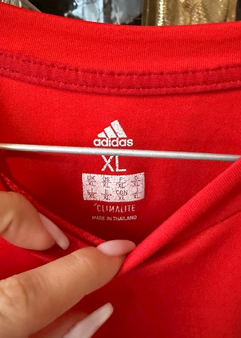 Kısa Kollu Kırmızı Manchester United Forma - Görsel 2